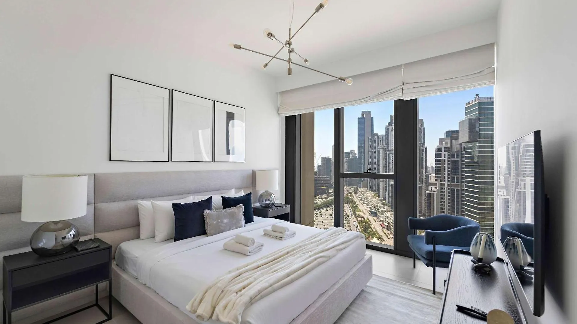 Apartment Silkhaus Serene 1Br At Boulevard Heights In Downtown Dubai