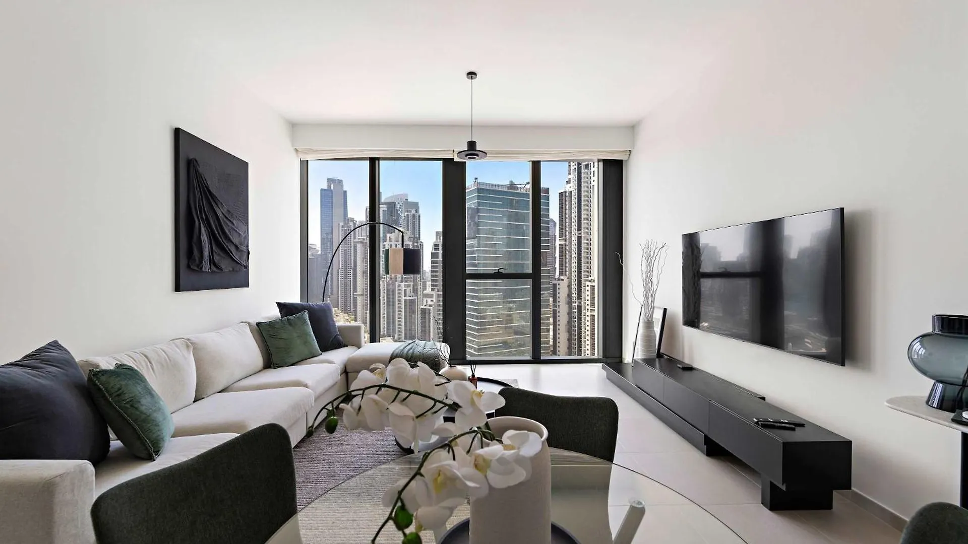 Silkhaus Serene 1Br At Boulevard Heights In Downtown Dubai