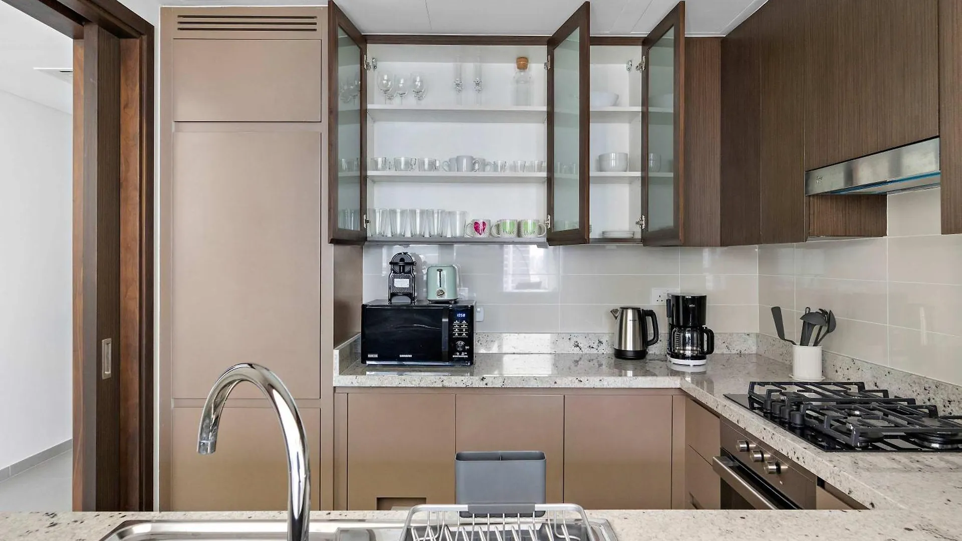 Silkhaus Serene 1Br At Boulevard Heights In Downtown Dubai 0*,  United Arab Emirates